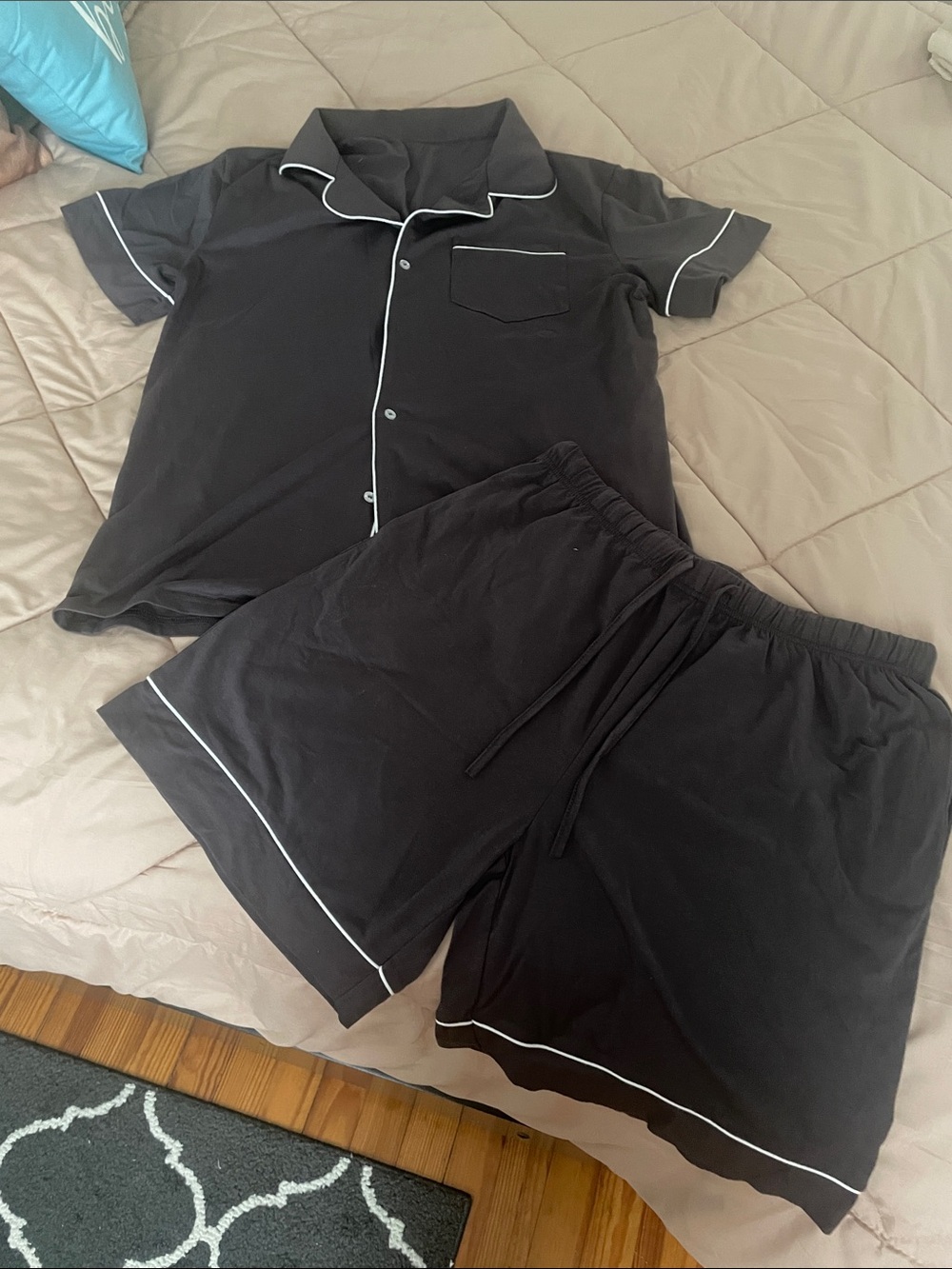 Pajama set